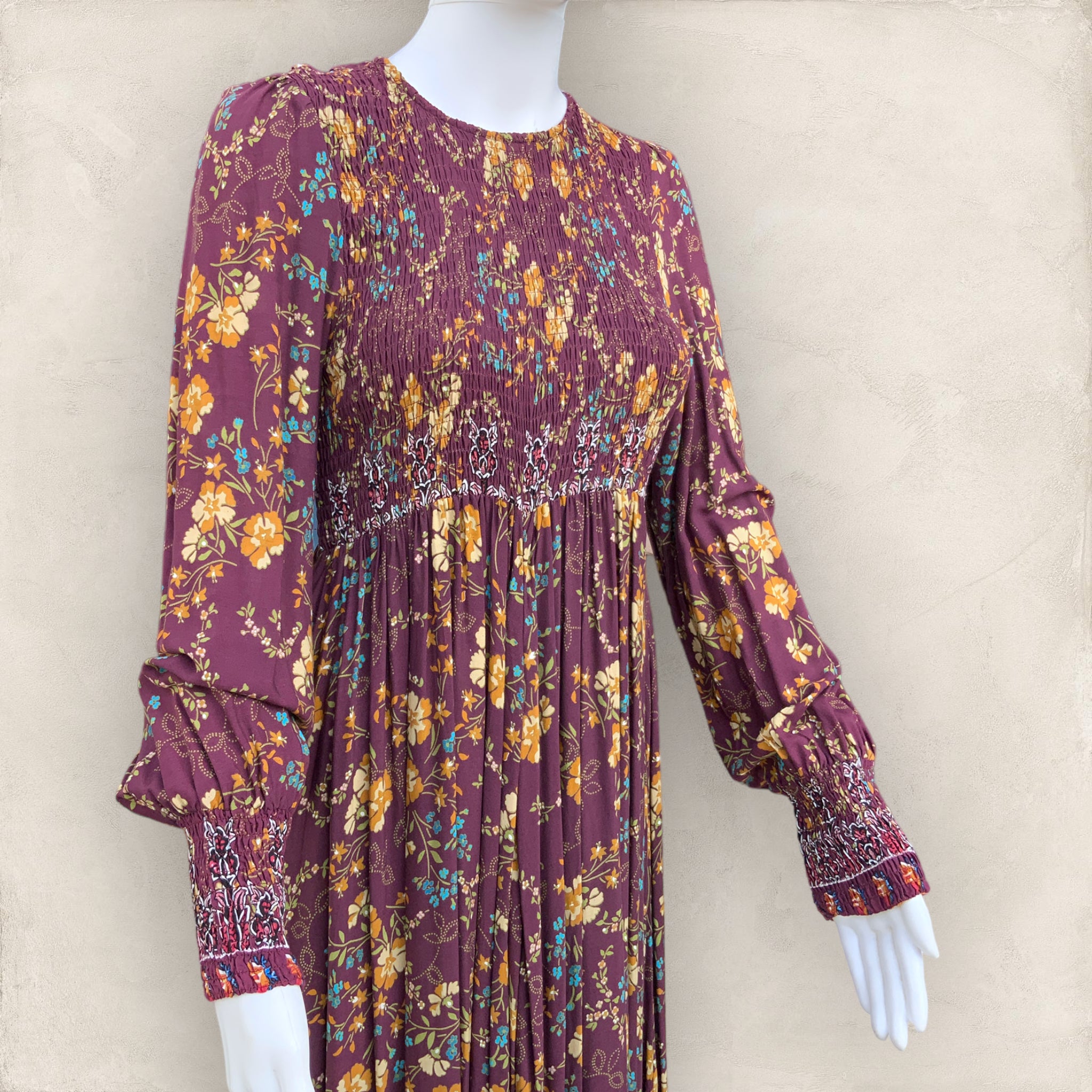 BNWT JAASE Size M Bella Floral Shirred Bust Long Sleeve Maxi Dress