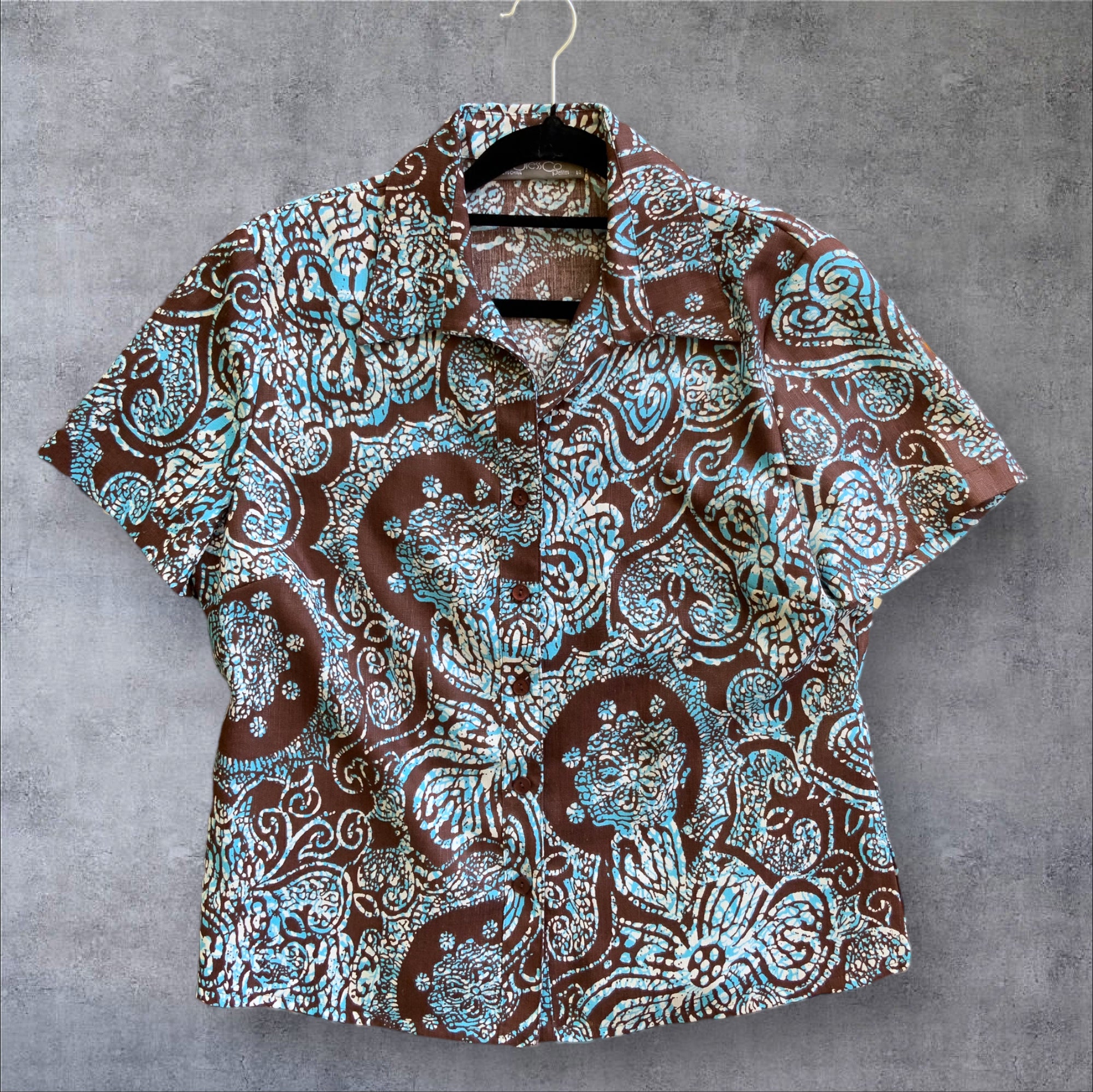Vintage DRESS CO Batik Print Short Sleeved Button Up Shirt - Size 12/14