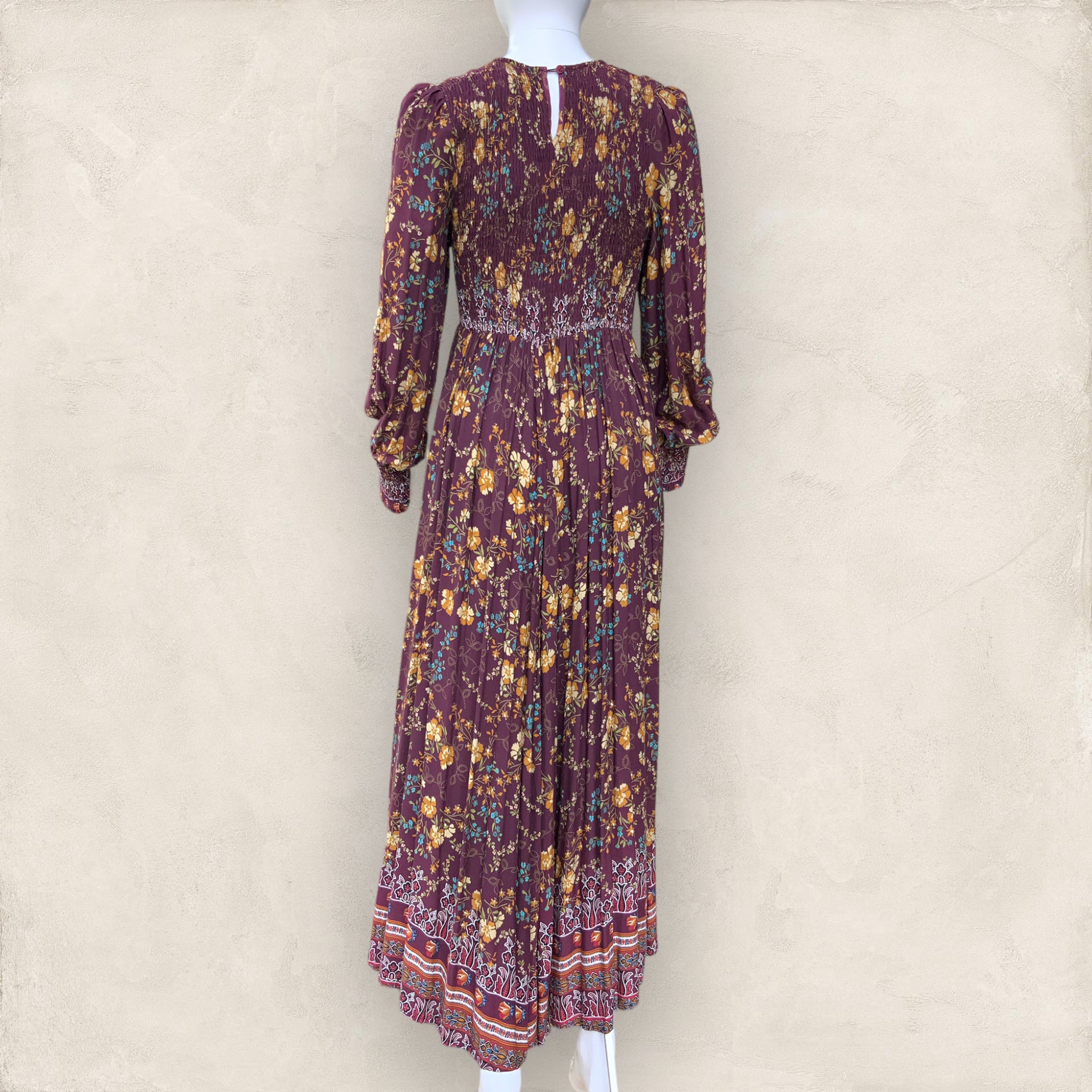 BNWT JAASE Size M Bella Floral Shirred Bust Long Sleeve Maxi Dress