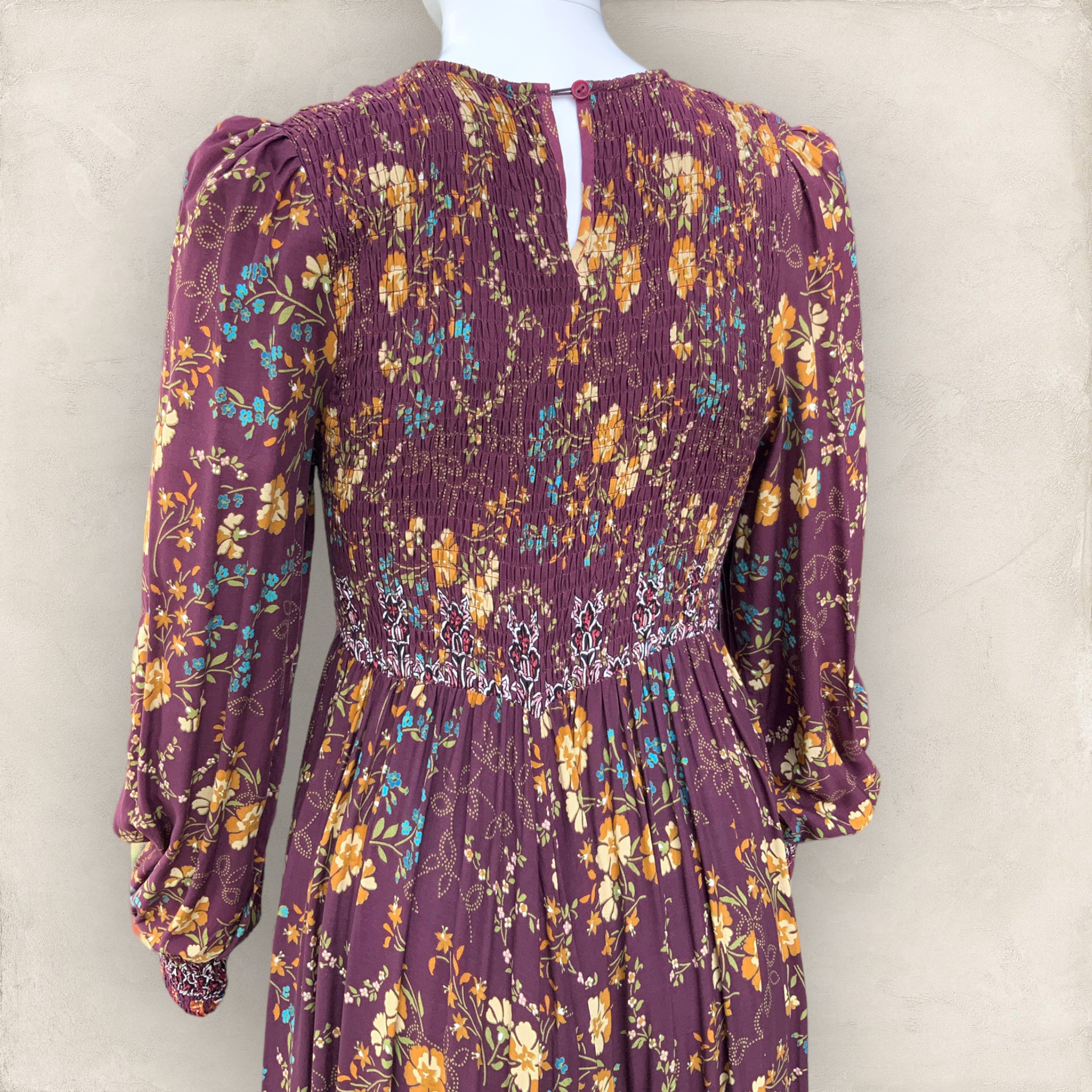 BNWT JAASE Size M Bella Floral Shirred Bust Long Sleeve Maxi Dress