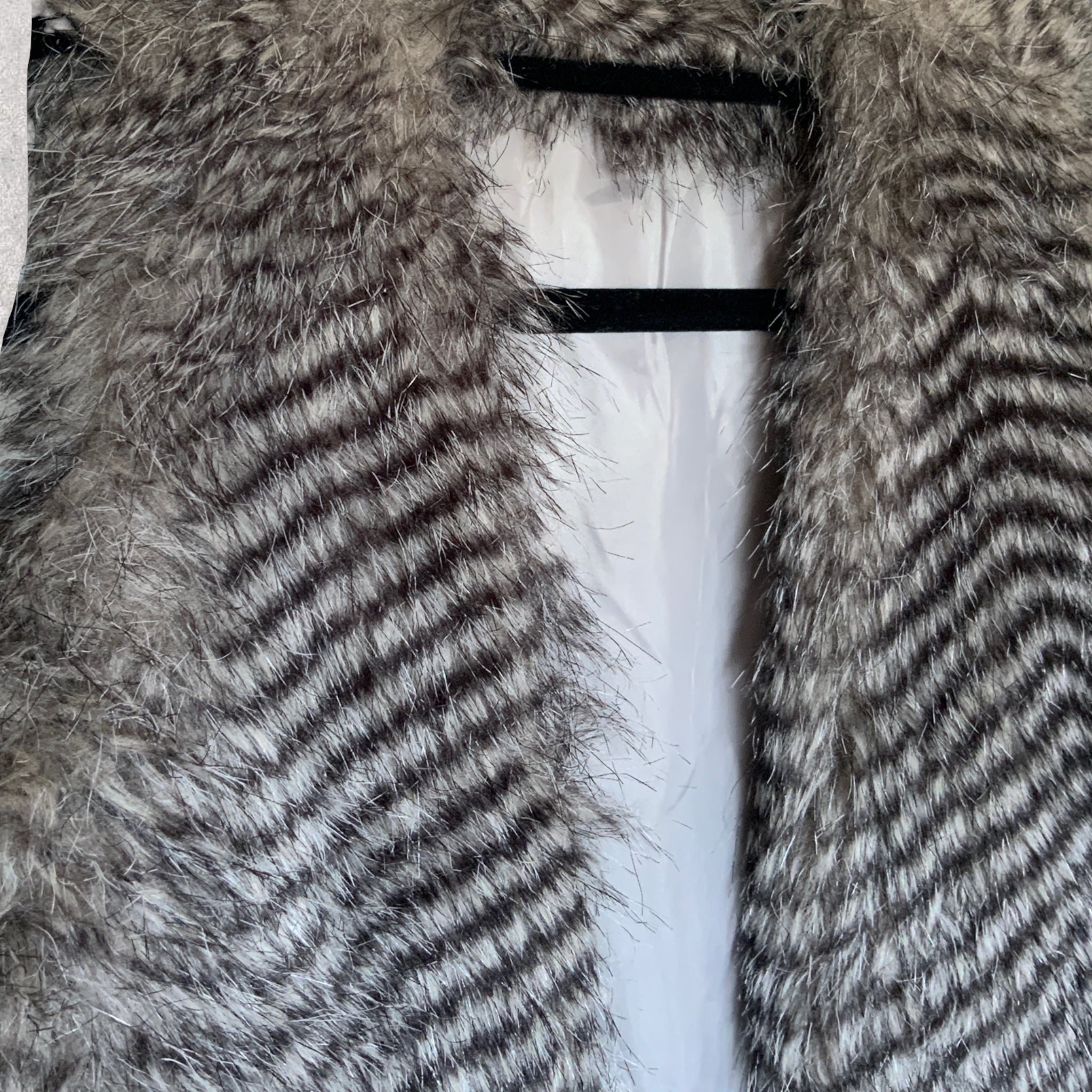 Faux Fur Sleeveless Fluffy Vest - Size 8