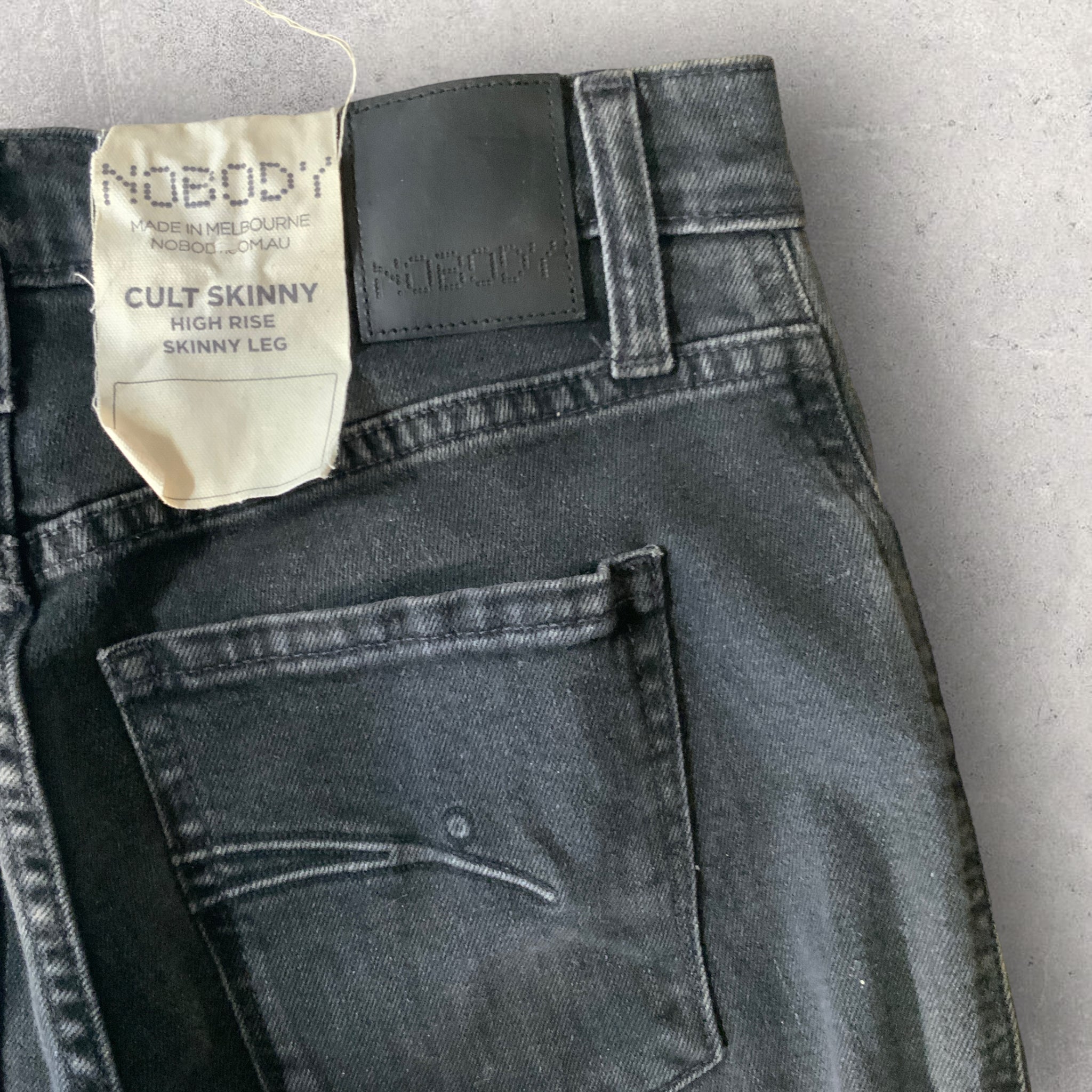 BNWT NOBODY Cult High Rise Skinny Jeans - Worn Black Size 26 (AU8)