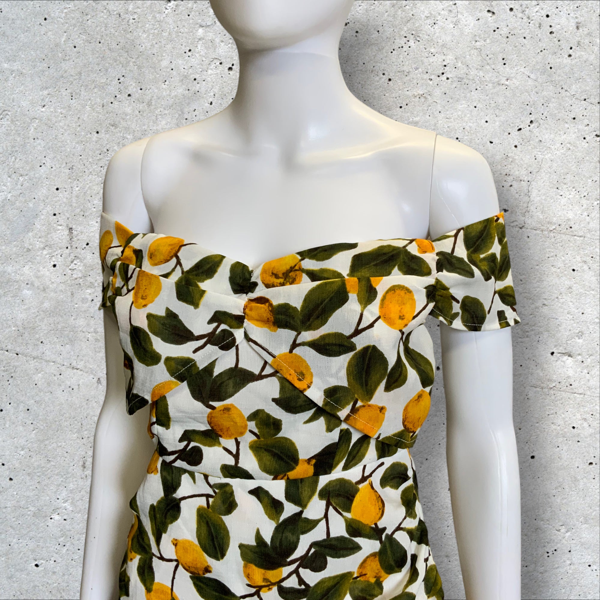 RULED BY NONE Off Shoulder Lemon Print Ruched Mini Dress - Size 8-10