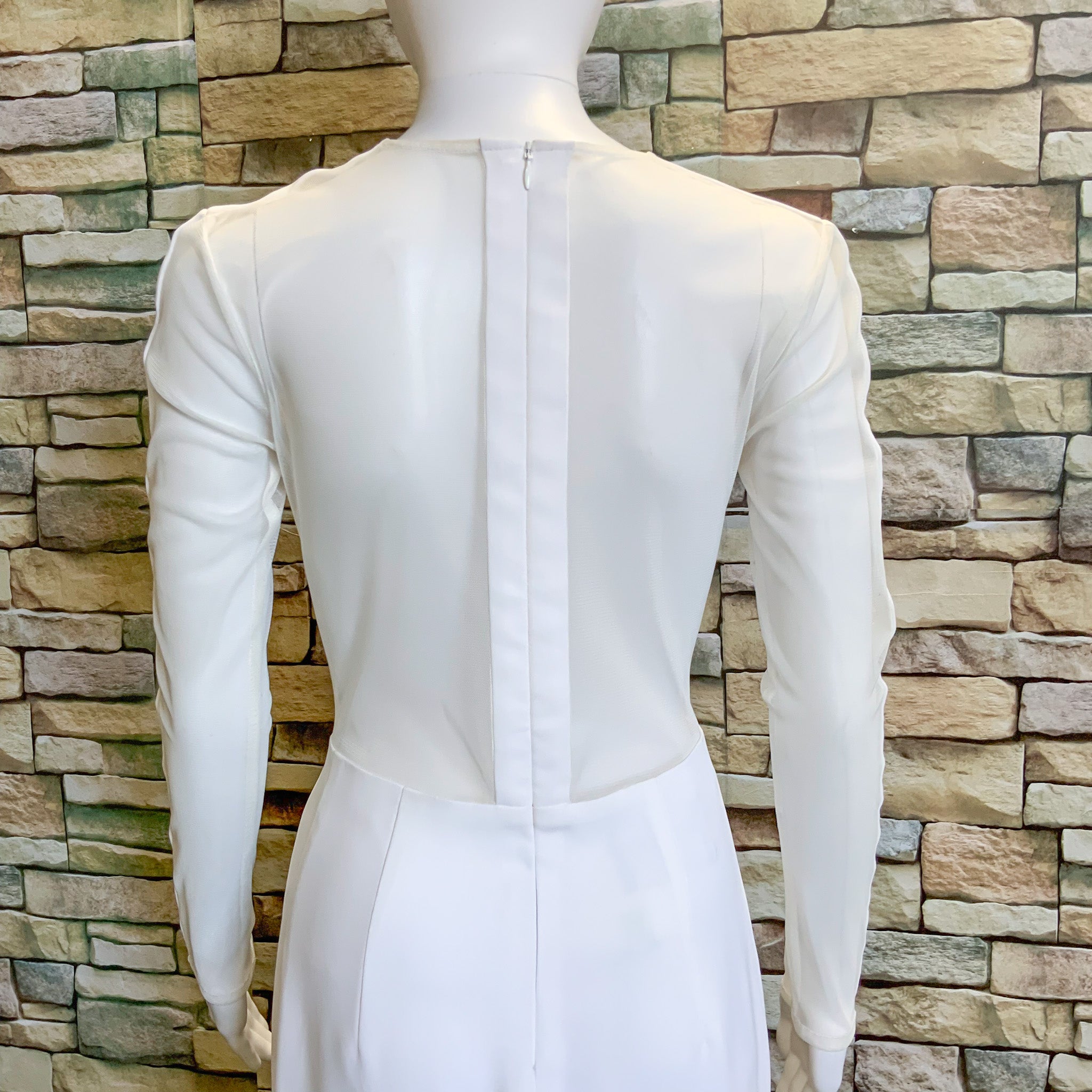 *RARE* BETTY TRAN Designer White Long Sleeve Mesh Insert Pencil Dress - Size S (8/10)