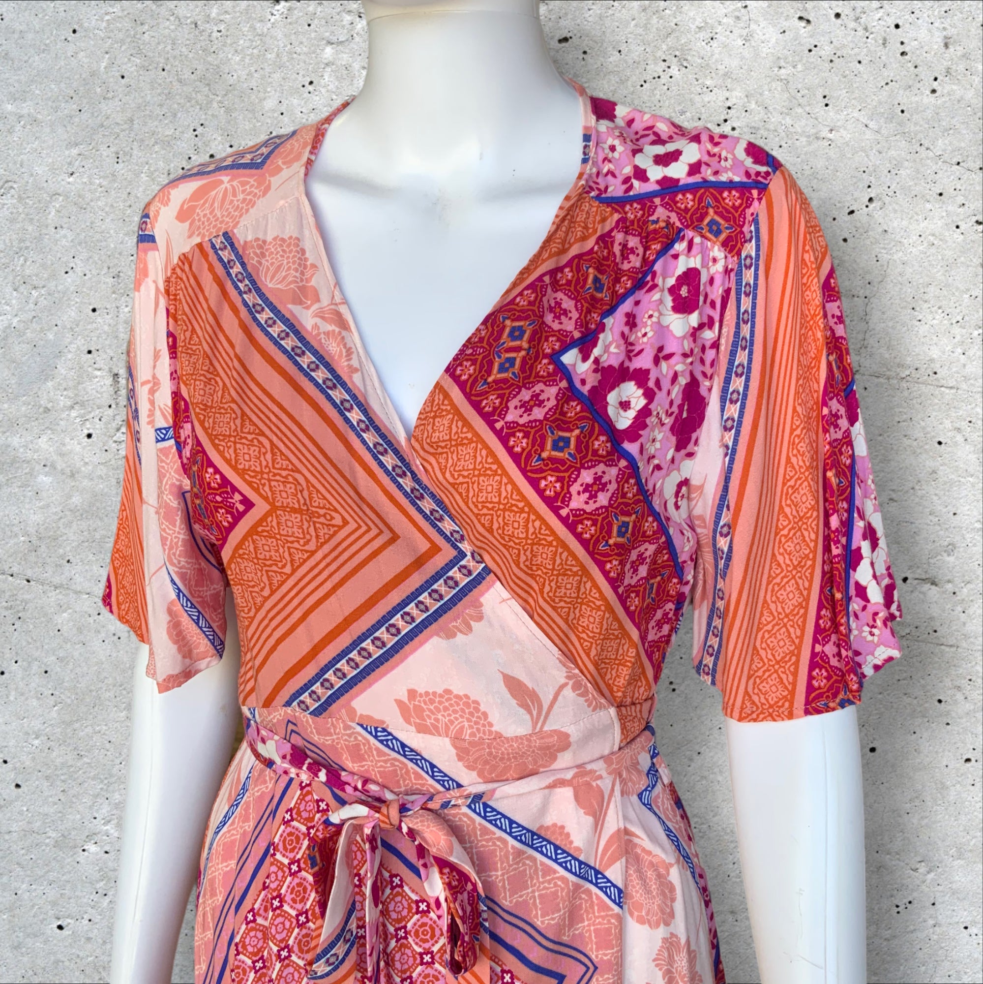BNWT MIRACLE Pink Bohemian Patchwork Print Wrap Maxi Dress - Size 10