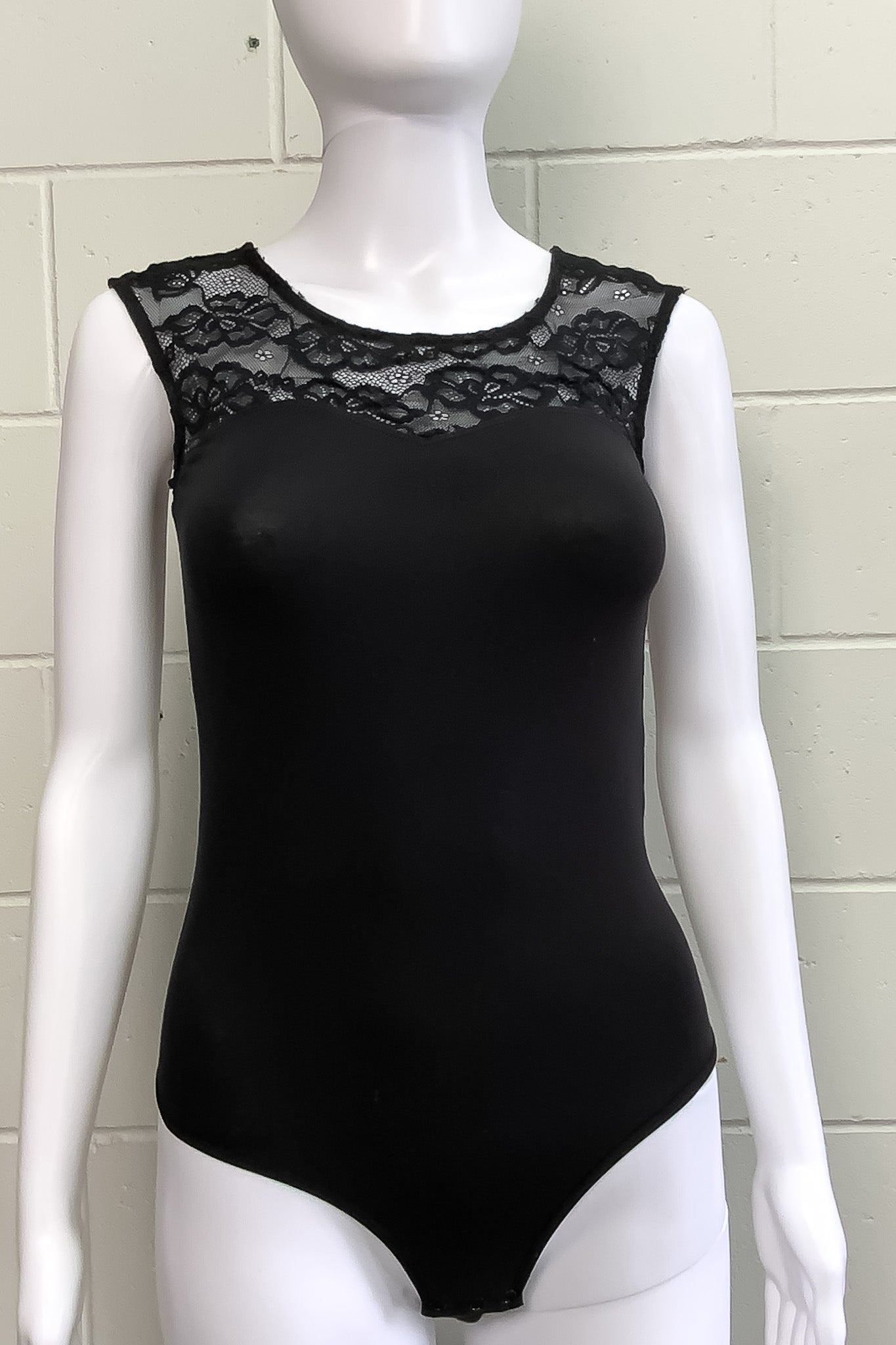FOREVER NEW Black Mixed Lace Sleeveless Bodysuit Top - Size 8