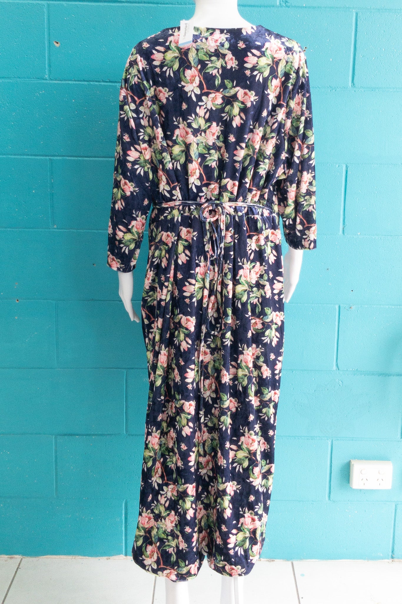 LOVEDROBE Velvet Floral V-Neckline Wrap Maxi Dress - Size 22