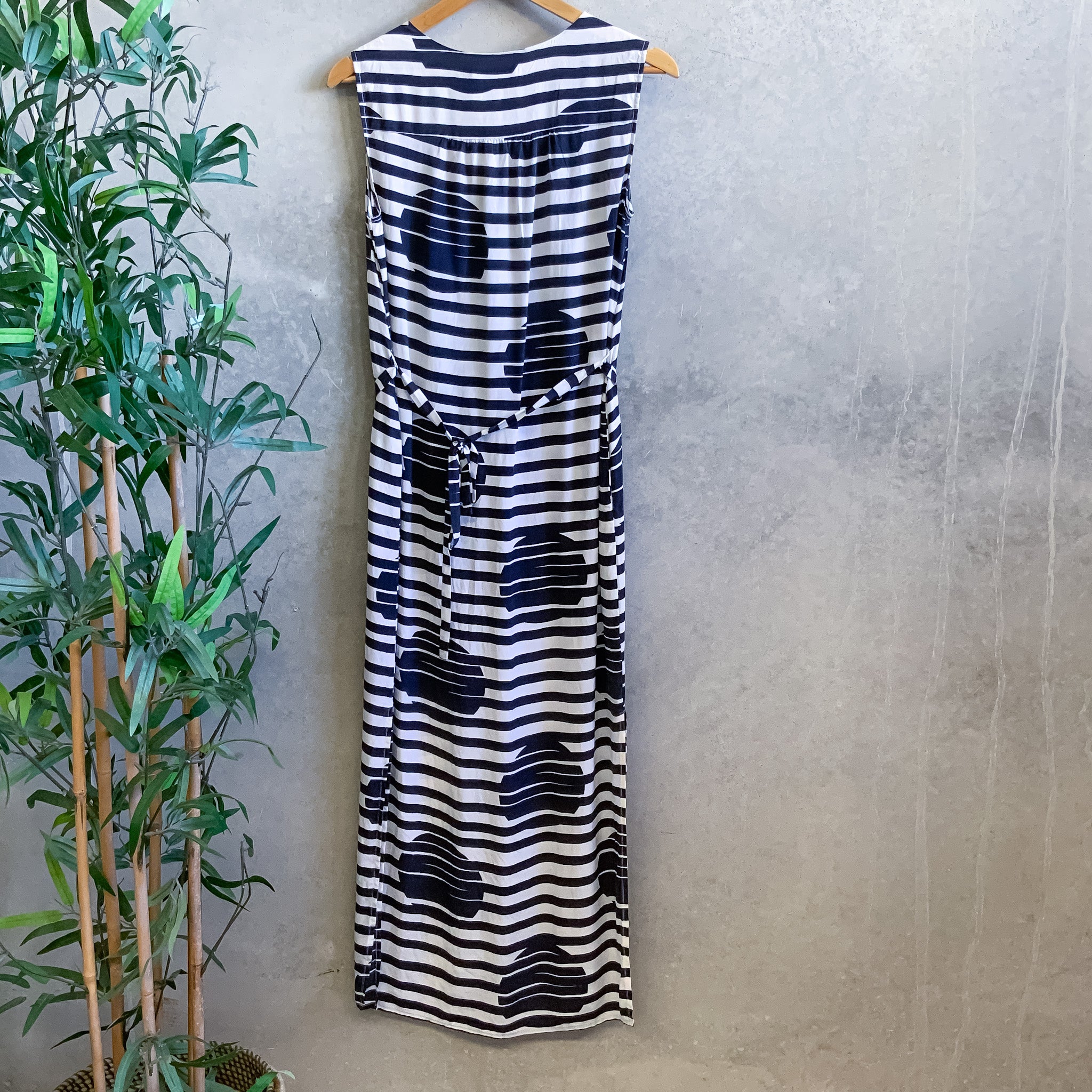 TRENERY SILK Striped Self Tie Waist Maxi Dress - Size 6