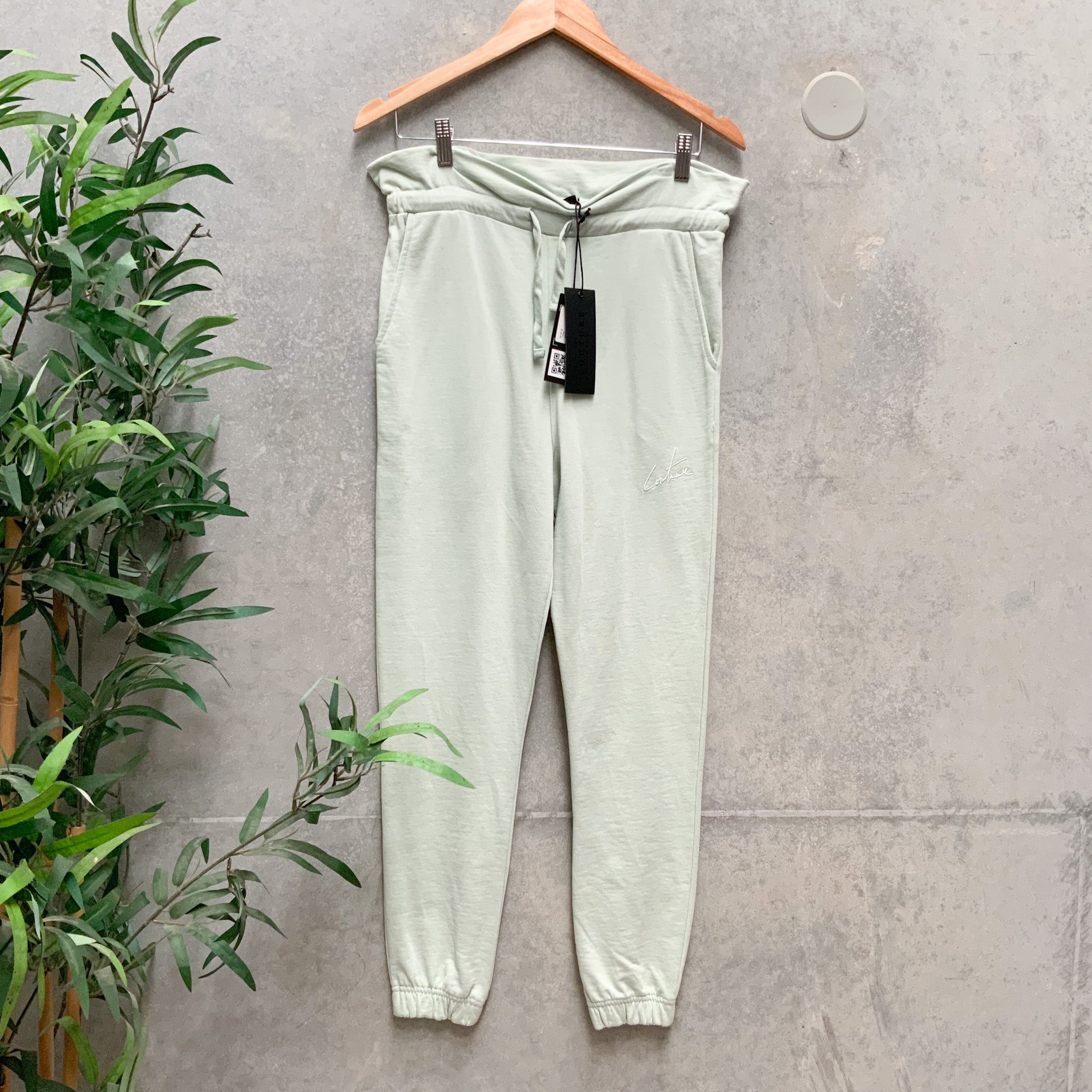 BNWT THE COUTURE CLUB Mint Paper bag Waist Cuffed Joggers - Size S