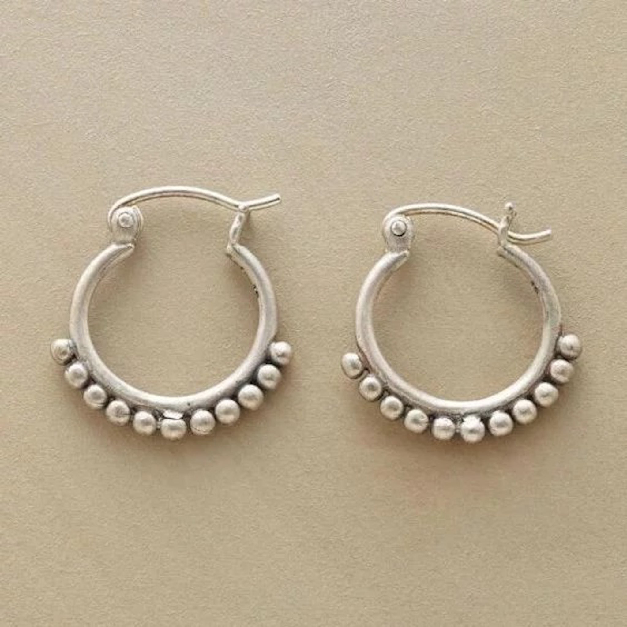 BNWT Antique Silver Minimalist Small Ball Embellished Round Hoop Earrings