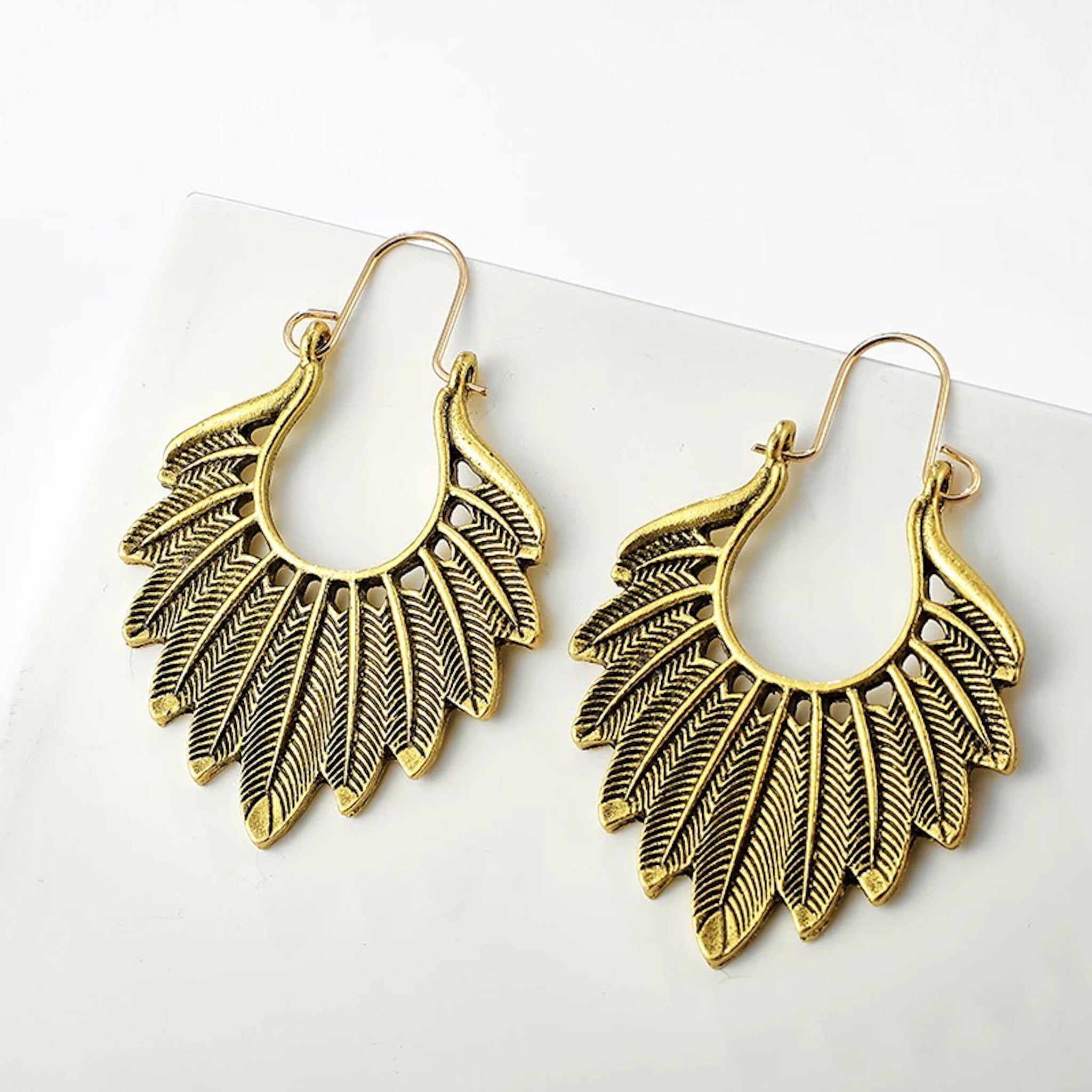 BNWT Antique Gold Bohemian Etched Feather Hoop Earrings