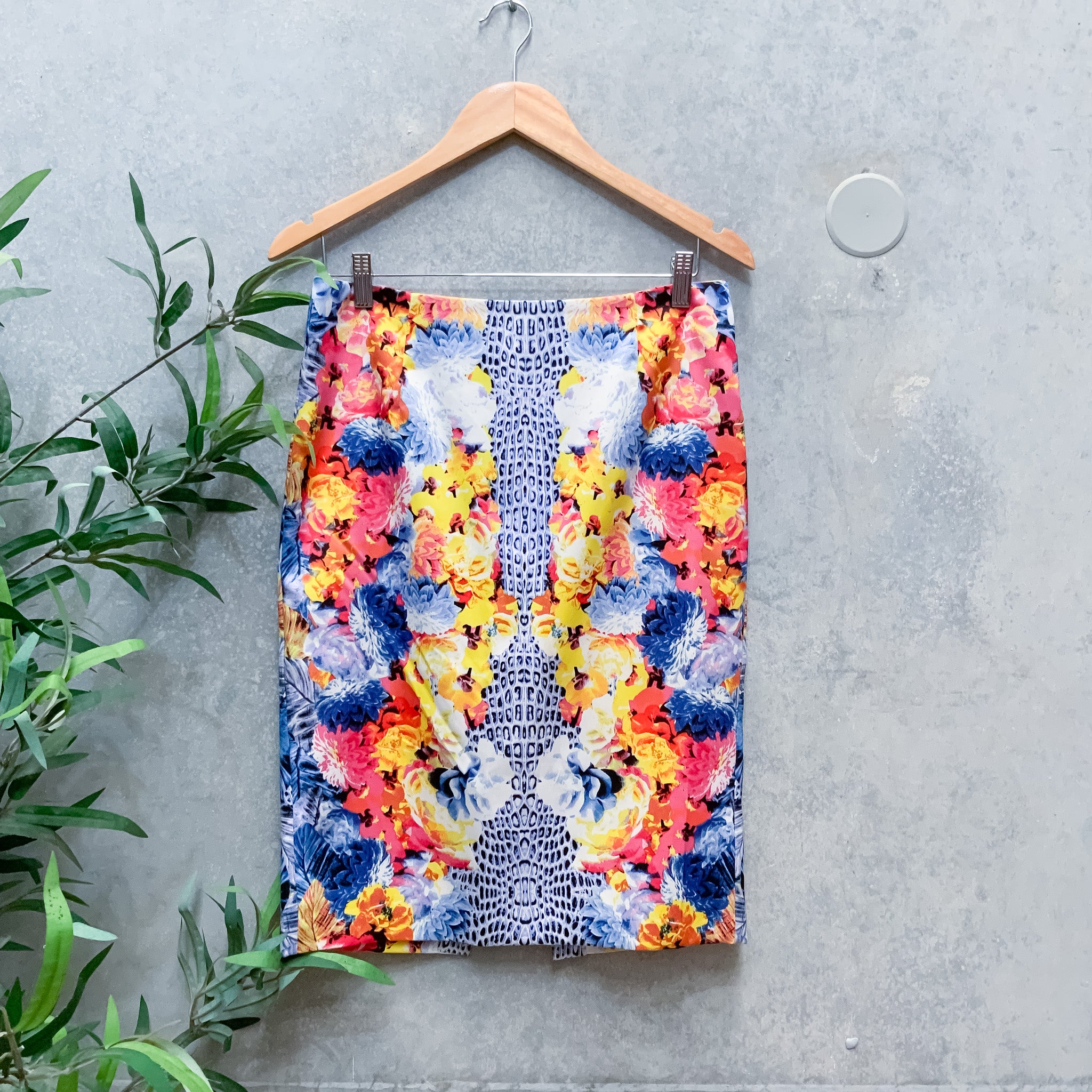 BARDOT Ladies Multicolour Floral Print Pencil Skirt - Size 14