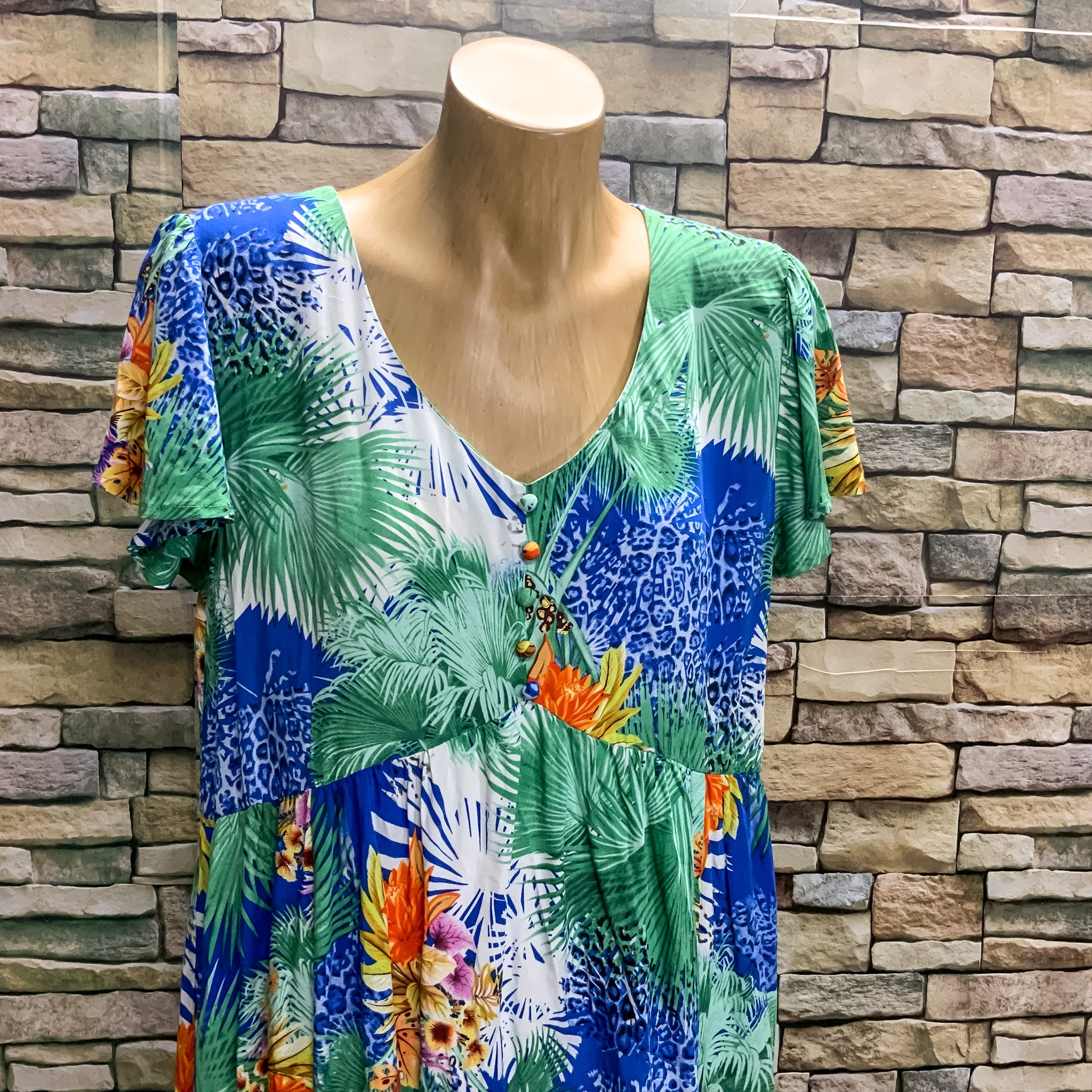 BNWT NEW COLLECTION Tropical Print Midi Dress - Size S