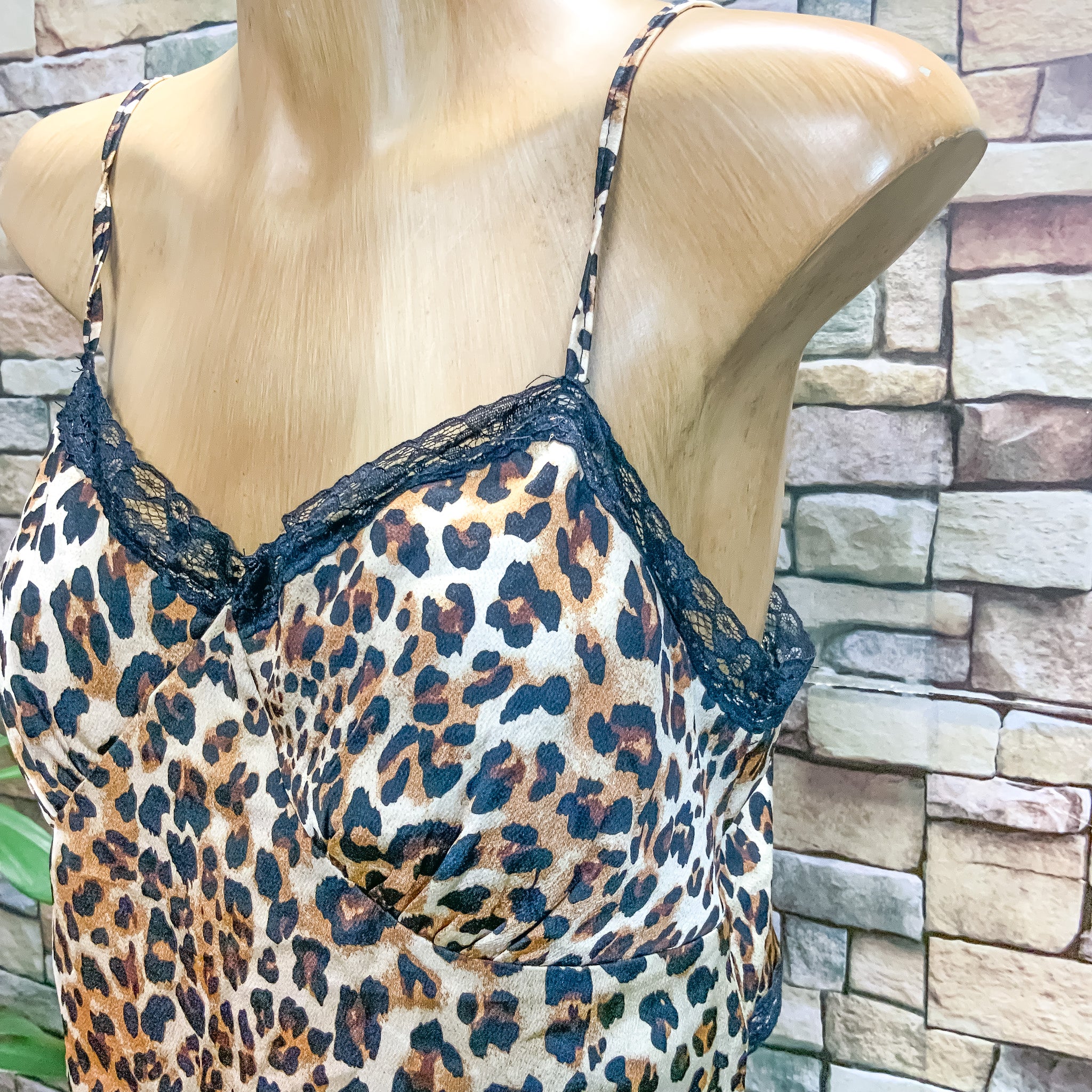 BNWT VALLEYGIRL Leopard Print Lace Trim Camisole Top - Size 8