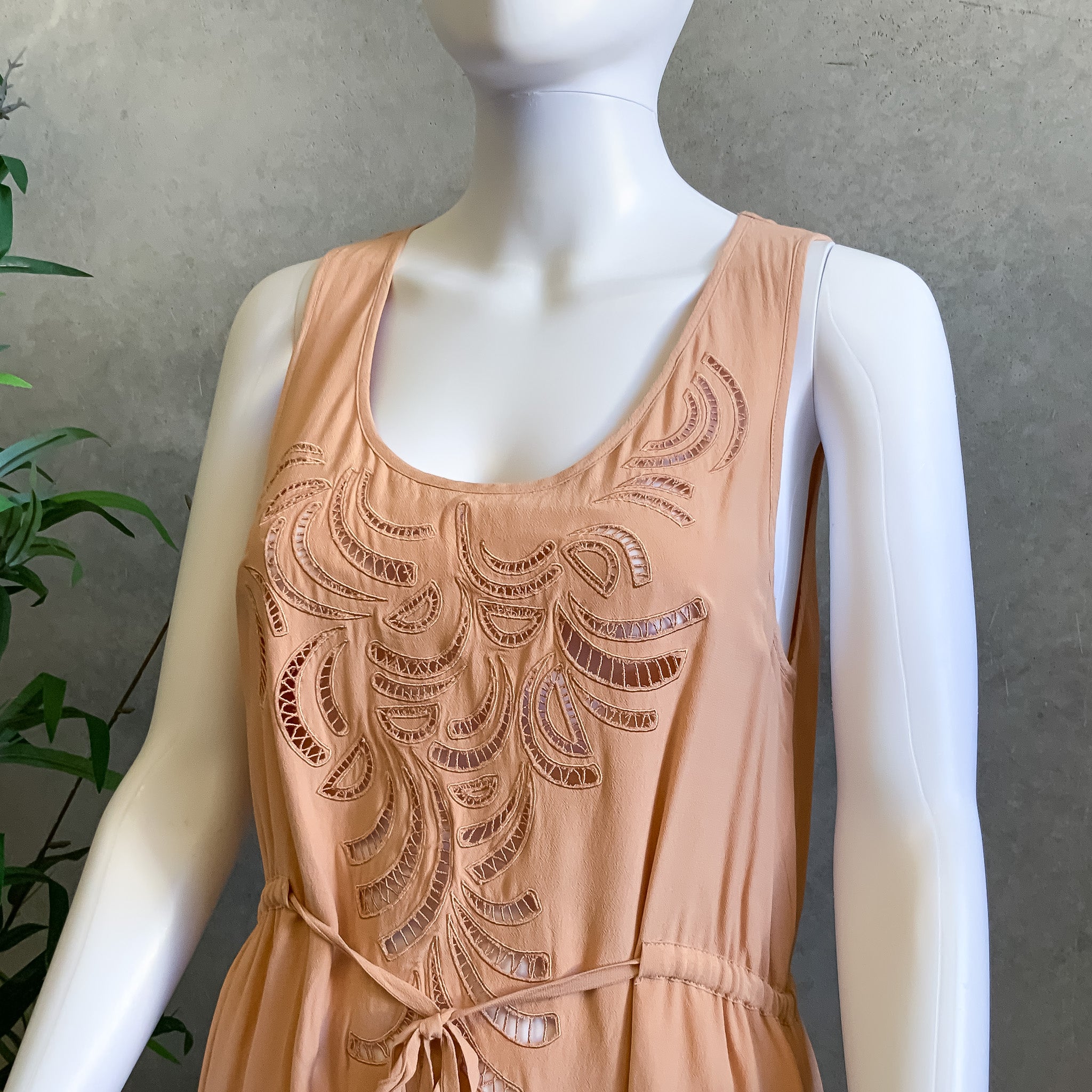 WISH Womens Peach Laser Cut Out Tie Waist Dress - Size S