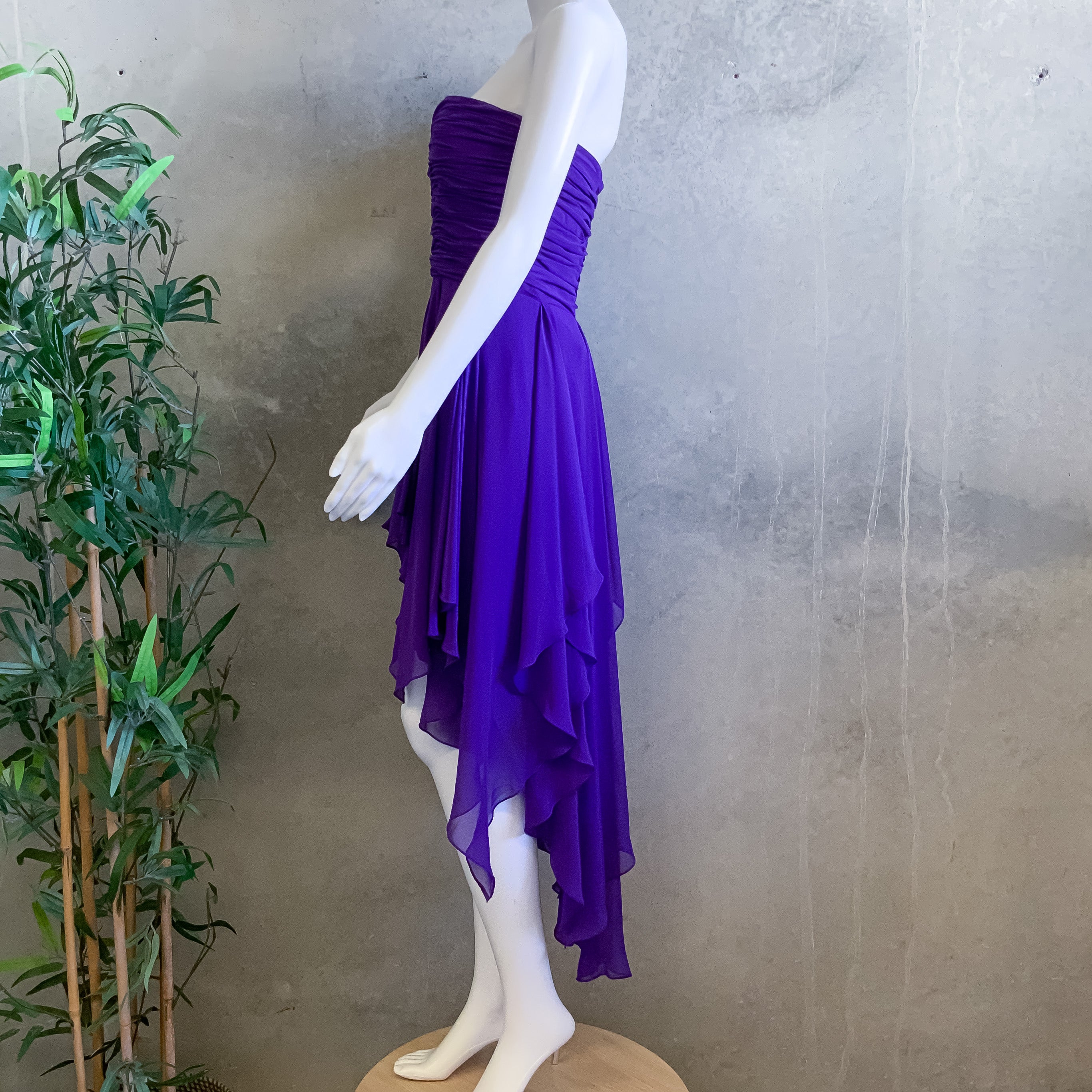 MEI MEI Purple Chiffon Strapless Sweetheart Neckline Hi-Low Cocktail Dress - Size 8
