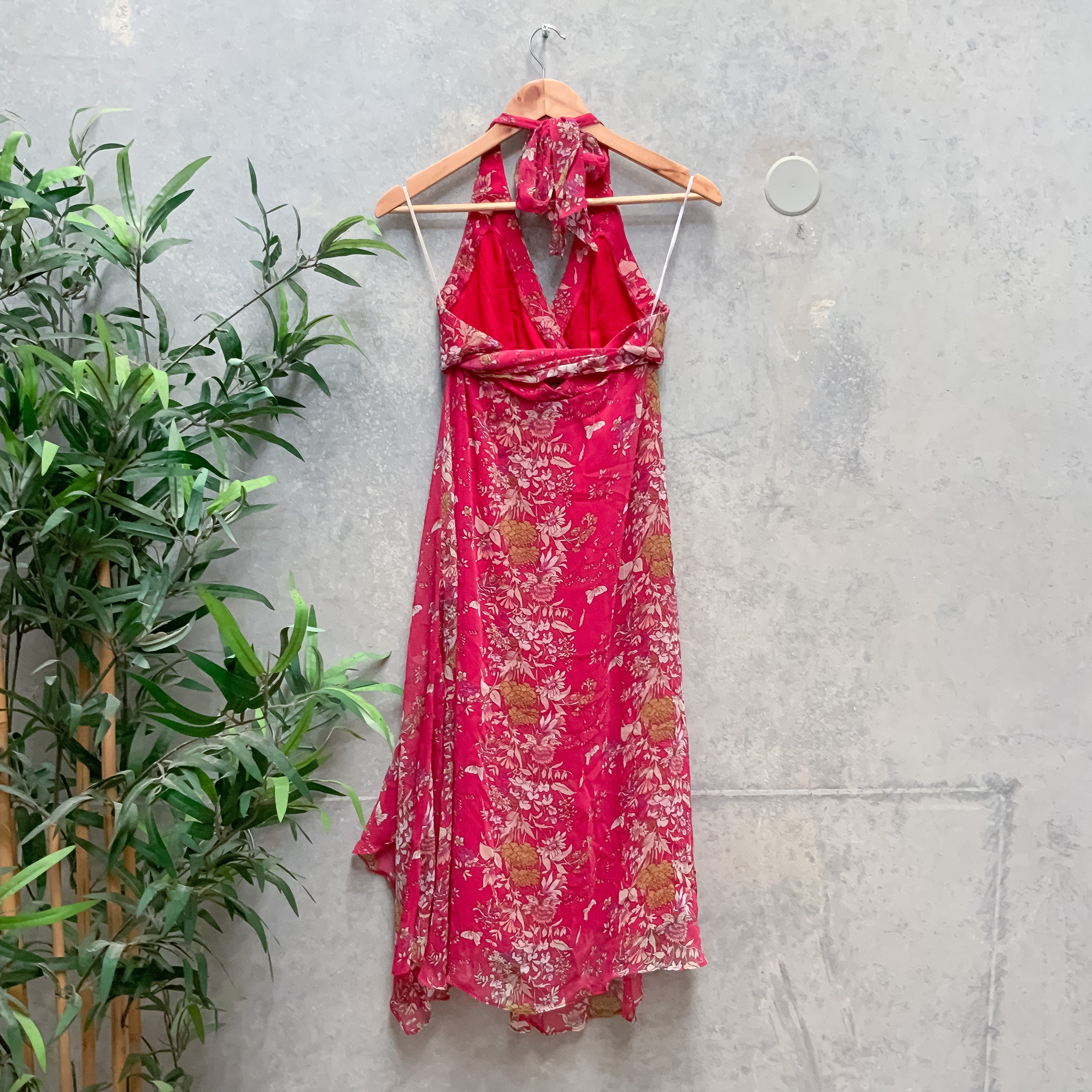 BNWT VOK Boho Pink Floral Print Halter Open Back Midi Dress - Size 8